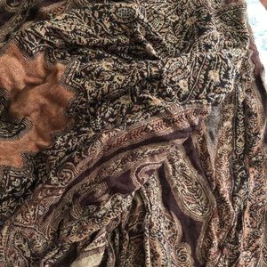 Multi patterned scarf